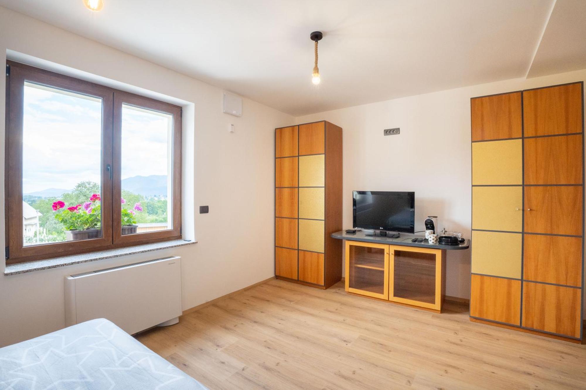 Aparthotel Hom At Vintgar Згорнье-Горье Номер фото